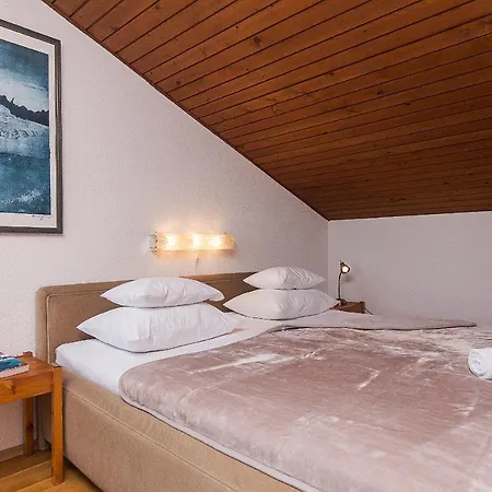 Apartment Puharic Makarska