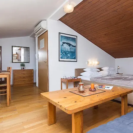 Puharic Apartment Makarska